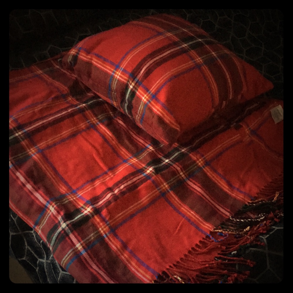 Pillow and throw blanket